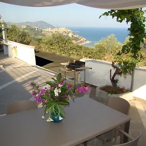 le-dimore-di-chiara.hotelitalianriviera.com/