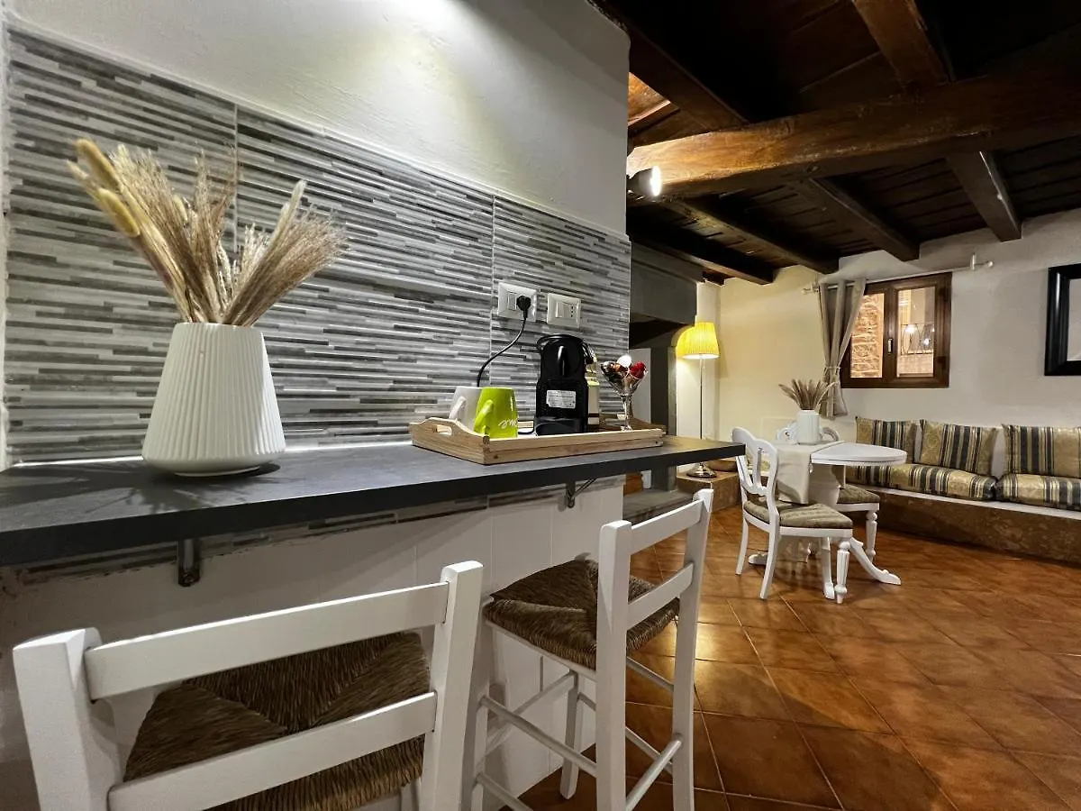 La Piccola Maison Florença 0*,  Itália